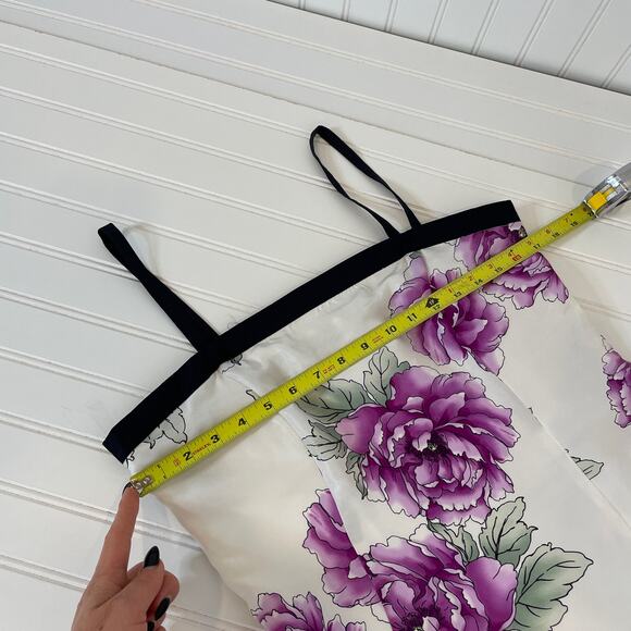 NWOT Signature by Robbie Bee Silk Cream & Purple Floral Lace Hem Dress Size 10 - Picture 4 of 6